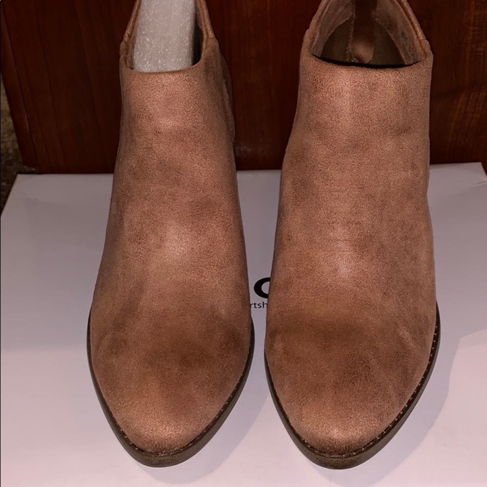 Super cute booties